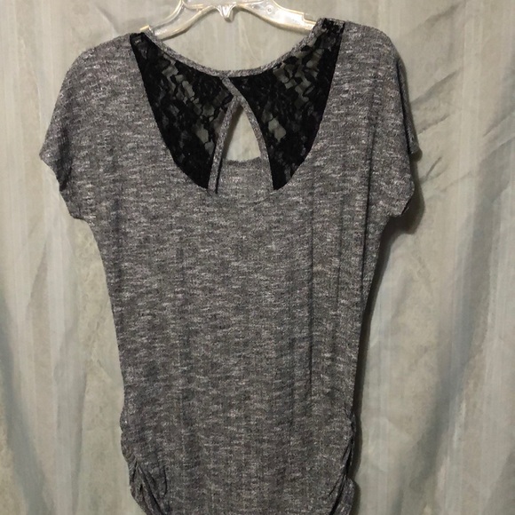 Top - Picture 2 of 3